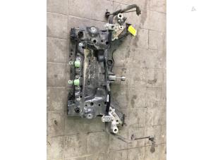 Gebruikte Subframe Renault Kangoo (RK..) 1.3 TCE 100 16V Prijs € 299,00 Margeregeling aangeboden door Wessel Parts & Service B.V.