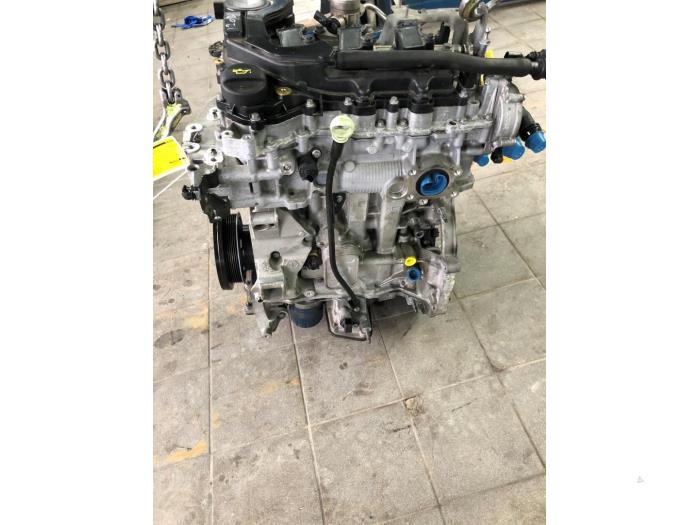 Gebruikte Motor Citroen C3 Aircross I (2C/2R) 1.2 e-THP PureTech 110 Prijs € 1.678,95 Margeregeling aangeboden door Wessel Parts & Service B.V.