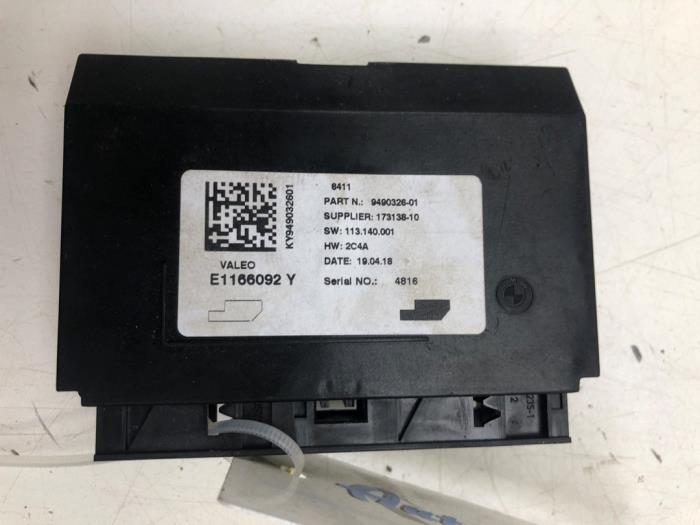 Gebruikte Module climatronic BMW X1 (F48) sDrive 18i 1.5 12V TwinPower Turbo Prijs € 40,95 Margeregeling aangeboden door Wessel Parts & Service B.V.