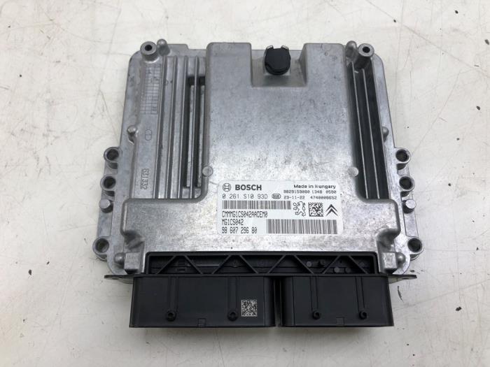Gebruikte Computer Motormanagement Opel Astra L (F3/FB/FM/FP) 1.6 Plug-in Hybrid Turbo 16V Prijs € 628,95 Margeregeling aangeboden door Wessel Parts & Service B.V.