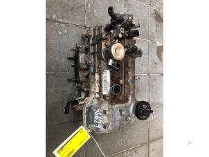 Gebruikte Cilinderkop Kia Stonic (YB) 1.0i T-GDi 12V Prijs € 499,00 Margeregeling aangeboden door Wessel Parts & Service B.V.