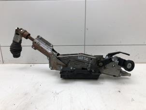 Gebruikte Stuurkolomas Ford Transit 2.0 TDCi 16V Eco Blue 105 RWD Prijs € 199,00 Margeregeling aangeboden door Wessel Parts & Service B.V.