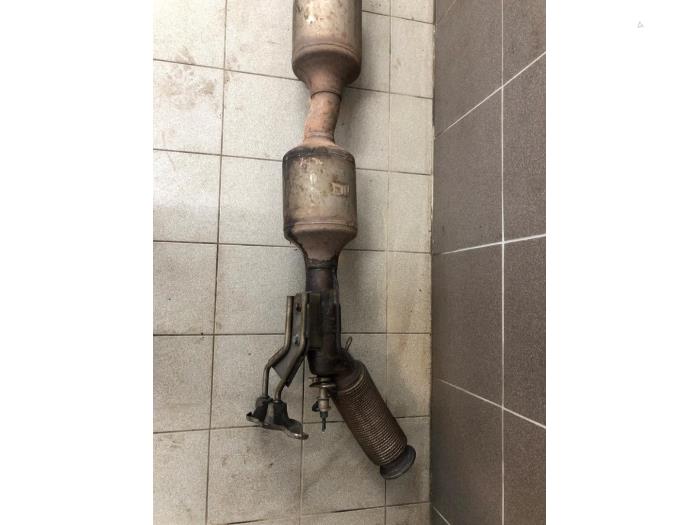 Gebruikte Katalysator Volkswagen Crafter (SY) 2.0 TDI FWD Prijs € 1.048,95 Margeregeling aangeboden door Wessel Parts & Service B.V.