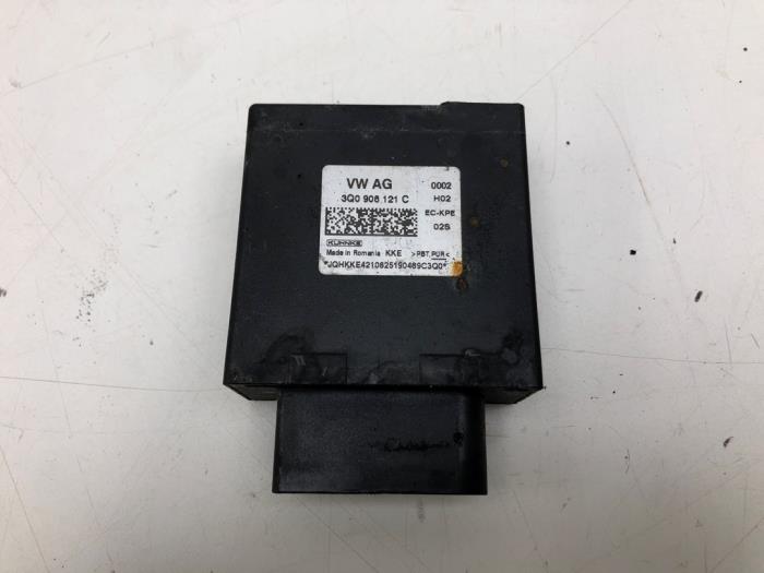 Gebruikte Brandstofpomp module Volkswagen Crafter (SY) 2.0 TDI FWD Prijs € 40,95 Margeregeling aangeboden door Wessel Parts & Service B.V.