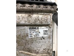 Gebruikte Intercooler Volkswagen Crafter (SY) 2.0 TDI FWD Prijs € 199,00 Margeregeling aangeboden door Wessel Parts & Service B.V.