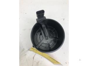 Gebruikte Luchthoeveelheidsmeter Mercedes Sprinter 3,5t (907.6/910.6) 317 CDI 2.0 D RWD Prijs € 69,00 Margeregeling aangeboden door Wessel Parts & Service B.V.