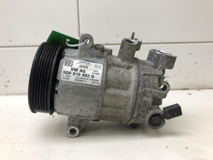 Gebruikte Aircopomp Skoda Rapid Spaceback 1.6 TDI 16V Prijs € 72,45 Margeregeling aangeboden door Wessel Parts & Service B.V.
