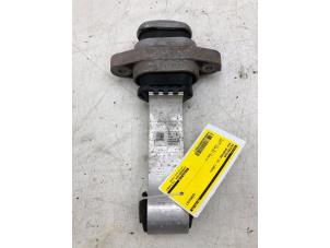 Gebruikte Motorrubber Kia Sportage (NQ5E) 1.6 T-GDi MHEV 16V AWD Prijs € 49,00 Margeregeling aangeboden door Wessel Parts & Service B.V.