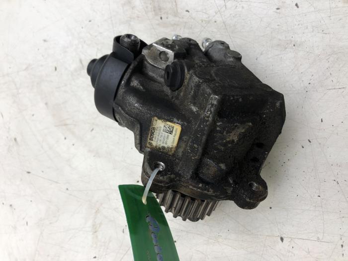 Gebruikte Dieselpomp Skoda Yeti (5LAC) 2.0 TDI 16V Prijs € 156,45 Margeregeling aangeboden door Wessel Parts & Service B.V.