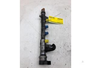 Gebruikte Injector brug Skoda Yeti (5LAC) 2.0 TDI 16V Prijs € 79,00 Margeregeling aangeboden door Wessel Parts & Service B.V.