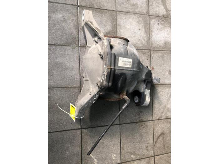 Gebruikte Cardanklok achter Mercedes ML III (166) 4.7 ML-500 BlueDirect 32V 4-Matic Prijs € 681,45 Margeregeling aangeboden door Wessel Parts & Service B.V.
