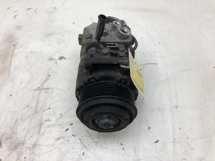 Gebruikte Aircopomp Mercedes GLK (204.7/9) 3.0 350 CDI 24V 4-Matic Prijs € 93,45 Margeregeling aangeboden door Wessel Parts & Service B.V.