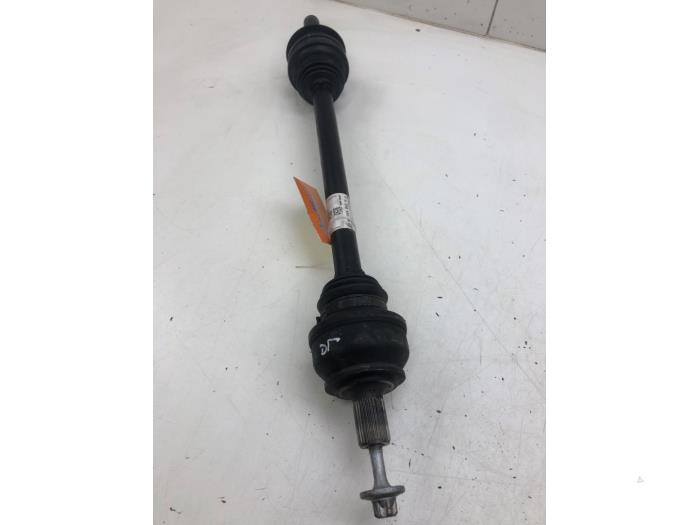 Gebruikte Steekas links-achter Mercedes C (W206) C-300 e 2.0 Turbo Prijs € 628,95 Margeregeling aangeboden door Wessel Parts & Service B.V.