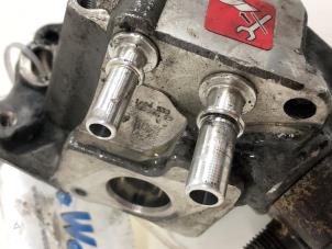 Gebruikte Dieselpomp Ford Kuga II (DM2) 2.0 TDCi 16V 180 4x4 Prijs € 299,00 Margeregeling aangeboden door Wessel Parts & Service B.V.