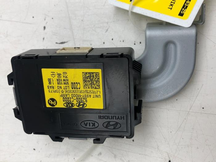 Gebruikte Computer Verlichting Hyundai Tucson (NX) 1.6 T-GDI HEV HTRAC Prijs € 93,45 Margeregeling aangeboden door Wessel Parts & Service B.V.