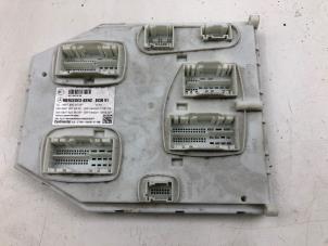 Gebruikte Comfort Module Mercedes Sprinter 3,5t (907.6/910.6) 311 CDI 2.1 D FWD Prijs € 299,00 Margeregeling aangeboden door Autobedrijf G.H. Wessel B.V.