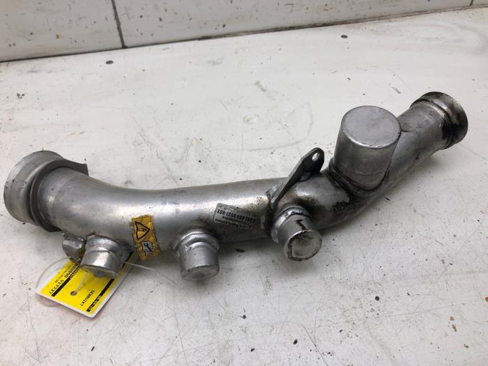 Gebruikte Intercooler Buis Mercedes GLE (W166) 350d 3.0 V6 24V BlueTEC 4-Matic Prijs € 30,45 Margeregeling aangeboden door Wessel Parts & Service B.V.