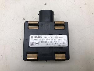 Gebruikte Radar sensor Mercedes GLE (V167) 350 e 2.0 16V 4-Matic Prijs € 199,00 Margeregeling aangeboden door Wessel Parts & Service B.V.