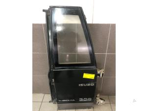Gebruikte Achterdeur Bus-Bestelauto Isuzu Trooper Prijs € 299,00 Margeregeling aangeboden door Wessel Parts & Service B.V.