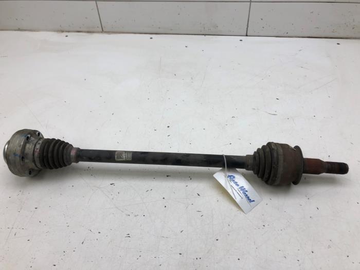 Gebruikte Aandrijfas rechts-achter Chevrolet Camaro 2.0 Turbo 16V Prijs € 183,75 Margeregeling aangeboden door Wessel Parts & Service B.V.