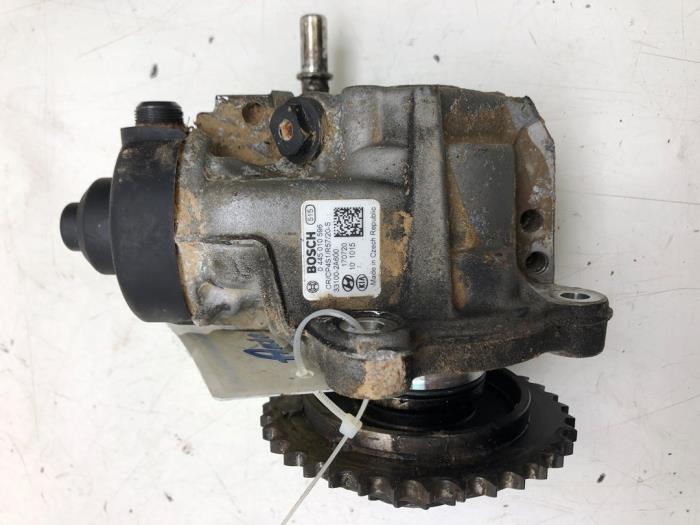 Gebruikte Dieselpomp Kia Stonic (YB) 1.6 CRDi VGT 16V Prijs € 183,75 Margeregeling aangeboden door Wessel Parts & Service B.V.