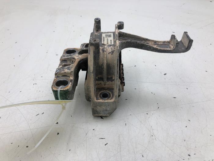 Gebruikte Motorrubber Audi Q3 Sportback (F3N) 2.0 35 TDI 16V Prijs € 72,45 Margeregeling aangeboden door Wessel Parts & Service B.V.