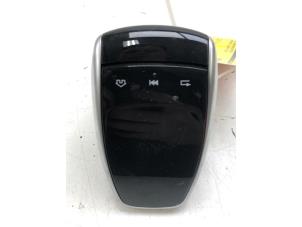 Gebruikte Bediening boordcomputer Mercedes C Estate (S205) C-200 BlueTEC, C-200 d 1.6 16V Prijs € 69,00 Margeregeling aangeboden door Wessel Parts & Service B.V.