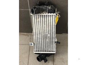 Gebruikte Intercooler Kia Stonic (YB) 1.6 CRDi VGT 16V Prijs € 149,00 Margeregeling aangeboden door Wessel Parts & Service B.V.