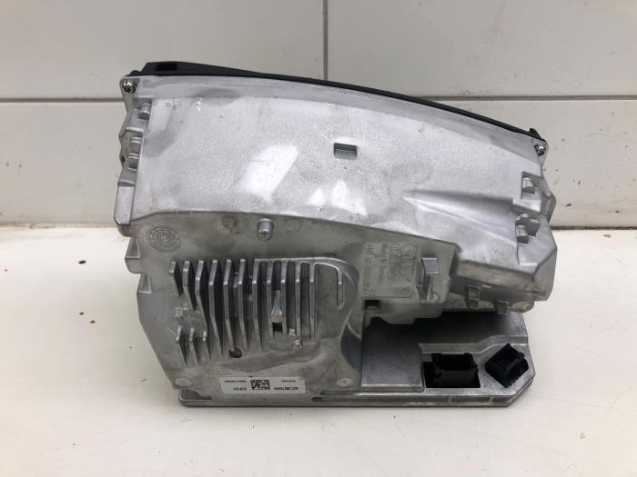 Gebruikte Head-up display Audi A6 Avant (C8) 3.0 V6 24V 55 TFSI Mild Hybrid Quattro Prijs € 891,45 Margeregeling aangeboden door Wessel Parts & Service B.V.