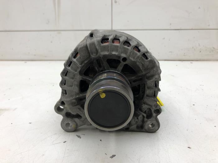 Gebruikte Dynamo Volkswagen Golf VII (AUA) 1.2 TSI 16V Prijs € 51,45 Margeregeling aangeboden door Wessel Parts & Service B.V.