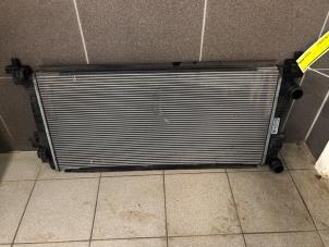 Gebruikte Radiateur Volkswagen Golf VII (AUA) 1.2 TSI 16V Prijs € 49,00 Margeregeling aangeboden door Wessel Parts & Service B.V.