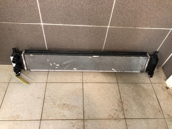 Gebruikte Radiateur Volkswagen Golf VII (AUA) 1.2 TSI 16V Prijs € 40,95 Margeregeling aangeboden door Wessel Parts & Service B.V.
