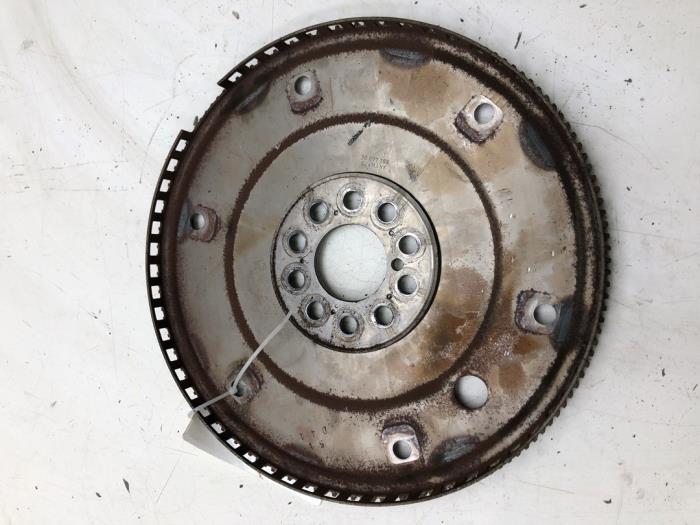 Gebruikte Starterkrans Volvo V70 (BW) 2.4 D5 20V 205 Prijs € 40,95 Margeregeling aangeboden door Wessel Parts & Service B.V.