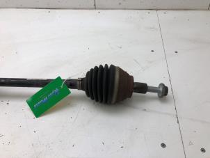 Gebruikte Aandrijfas rechts-voor Skoda Superb Combi (3V5) 1.5 TSI Evo 16V Prijs € 225,00 Margeregeling aangeboden door Wessel Parts & Service B.V.