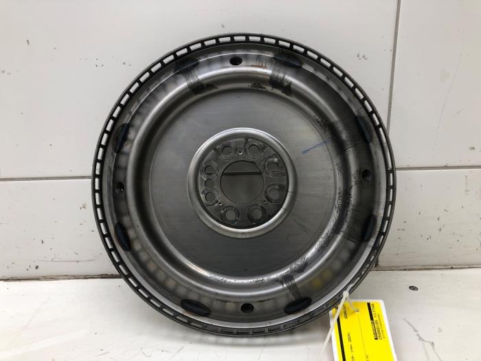 Gebruikte Starterkrans Mercedes V (447.8) 2.0 300d 16V Prijs € 61,95 Margeregeling aangeboden door Wessel Parts & Service B.V.