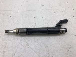 Gebruikte Injector (benzine injectie) Audi A6 Avant (C8) 3.0 V6 24V 55 TFSI Mild Hybrid Quattro Prijs € 69,00 Margeregeling aangeboden door Wessel Parts & Service B.V.
