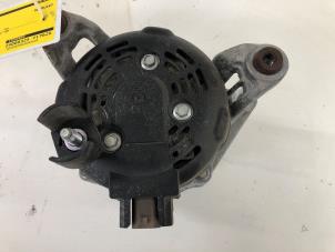 Gebruikte Alternator Opel Corsa E 1.2 16V Prijs € 39,00 Margeregeling aangeboden door Wessel Parts & Service B.V.