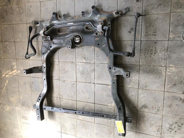 Gebruikte Subframe Opel Astra Prijs € 156,45 Margeregeling aangeboden door Wessel Parts & Service B.V.