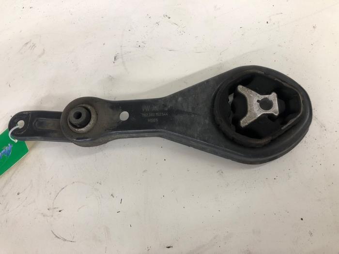 Gebruikte Motorrubber Volkswagen Polo VI (AW1) 1.6 TDI 16V 80 Prijs € 36,75 Margeregeling aangeboden door Wessel Parts & Service B.V.