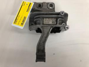 Gebruikte Motorsteun Volkswagen Polo VI (AW1) 1.6 TDI 16V 80 Prijs € 59,00 Margeregeling aangeboden door Wessel Parts & Service B.V.