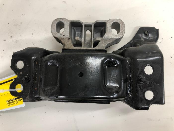 Gebruikte Motorrubber Volkswagen Polo VI (AW1) 1.6 TDI 16V 80 Prijs € 40,95 Margeregeling aangeboden door Wessel Parts & Service B.V.