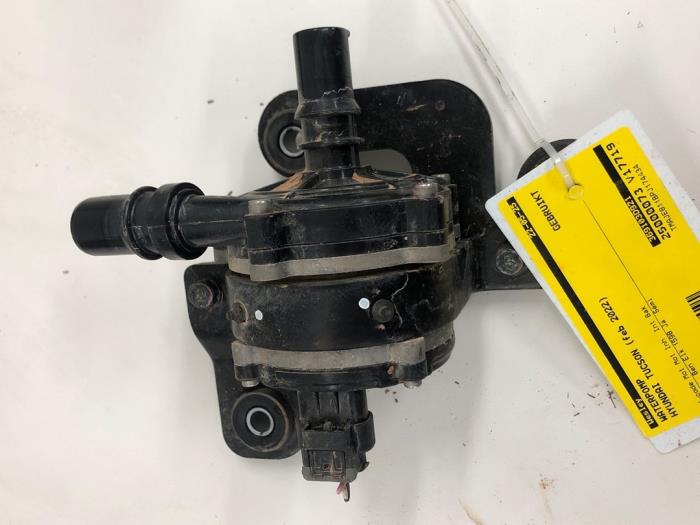 Gebruikte Waterpomp Hyundai Tucson (NX) 1.6 T-GDI HEV Prijs € 72,45 Margeregeling aangeboden door Wessel Parts & Service B.V.