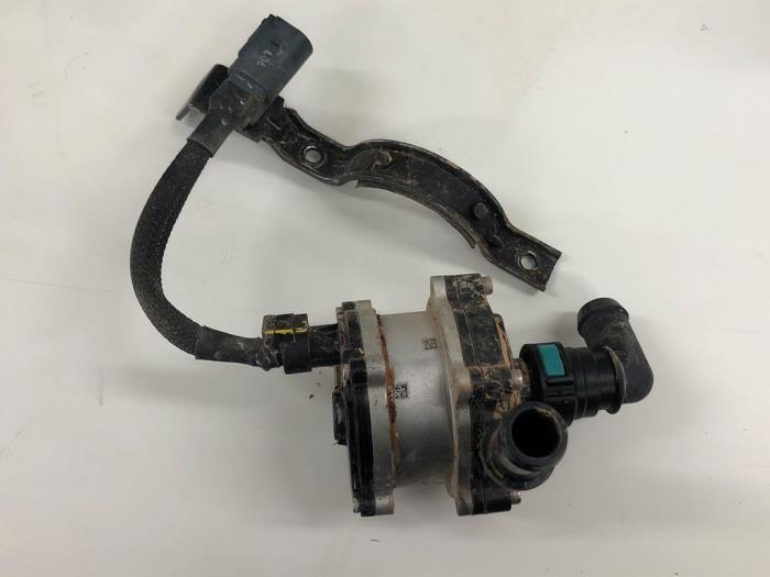 Gebruikte Waterpomp Hyundai Tucson (NX) 1.6 T-GDI HEV Prijs € 103,95 Margeregeling aangeboden door Wessel Parts & Service B.V.