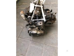 Gebruikte Versnellingsbak Volkswagen Polo IV (9N1/2/3) 1.4 TDI 70 Prijs € 199,00 Margeregeling aangeboden door Wessel Parts & Service B.V.