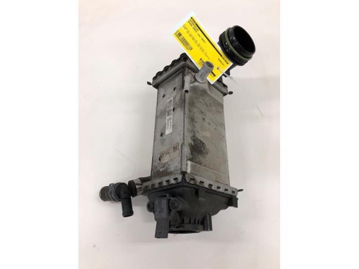 Gebruikte Intercooler Skoda Kamiq 1.0 TSI 12V Prijs € 103,95 Margeregeling aangeboden door Wessel Parts & Service B.V.