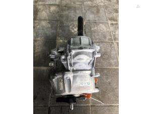 Gebruikte Tussenbak 4x4 Mercedes GLC Coupe (C253) 3.0 350d V6 24V 4-Matic Prijs € 599,00 Margeregeling aangeboden door Wessel Parts & Service B.V.