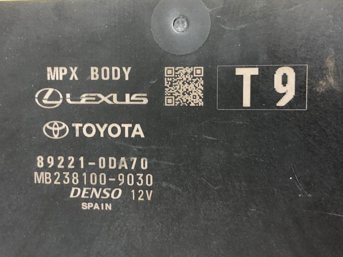 Gebruikte Module Bodycontrol Toyota Yaris Cross (PB1/PJ1) 1.5 12V Hybrid 115 Prijs € 156,45 Margeregeling aangeboden door Wessel Parts & Service B.V.