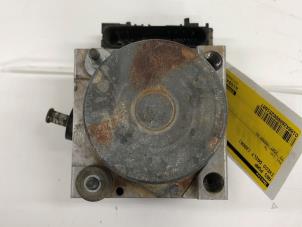 Gebruikte ABS Pomp Iveco New Daily IV 29L12V, 29L12V/P Prijs € 99,00 Margeregeling aangeboden door Wessel Parts & Service B.V.