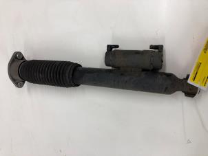 Gebruikte Schokdemper links-achter Mercedes GLC Coupe (C253) 3.0 350d V6 24V 4-Matic Prijs € 399,00 Margeregeling aangeboden door Wessel Parts & Service B.V.