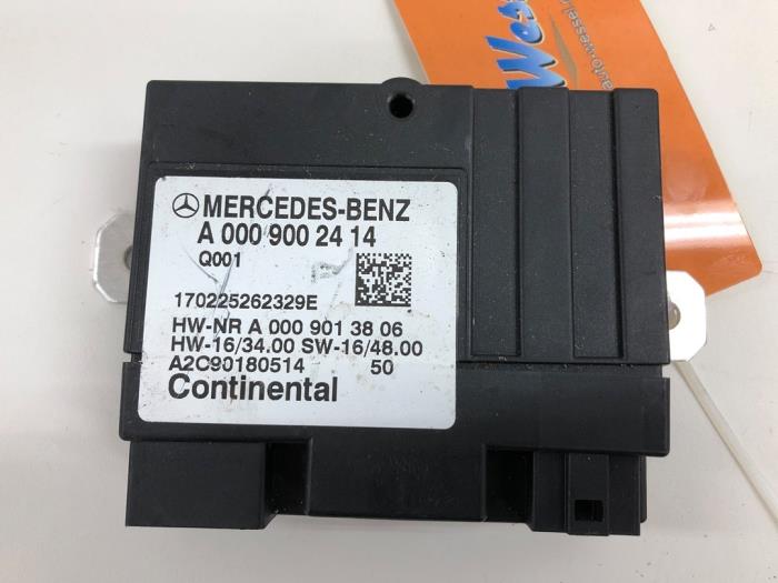 Gebruikte Brandstofpomp module Mercedes GLC Coupe (C253) 3.0 350d V6 24V 4-Matic Prijs € 40,95 Margeregeling aangeboden door Wessel Parts & Service B.V.